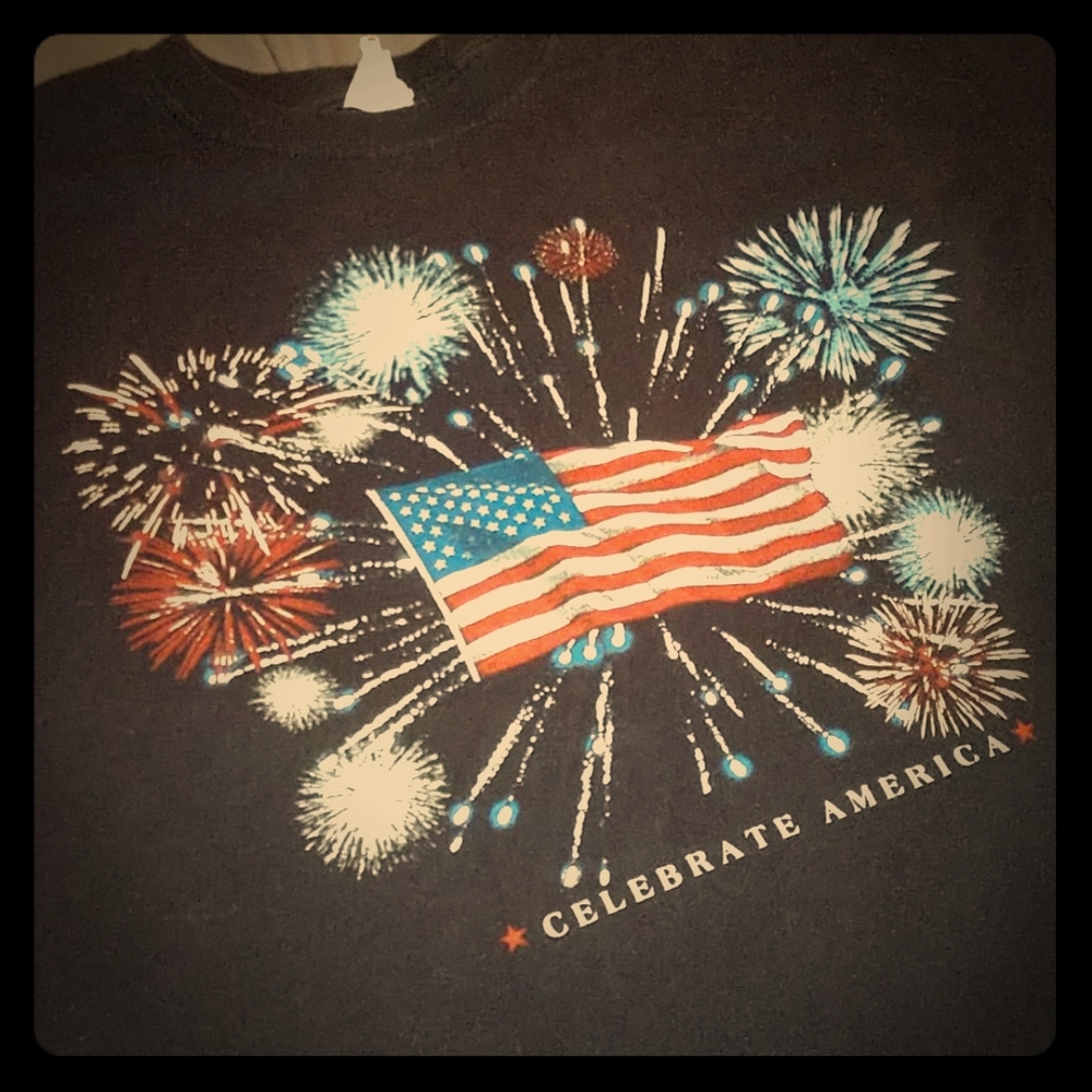 Black Patriotic T-shirt: Unisex